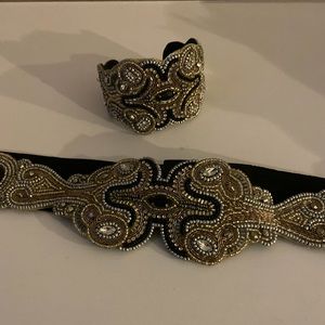 Set of belt and bracelet.